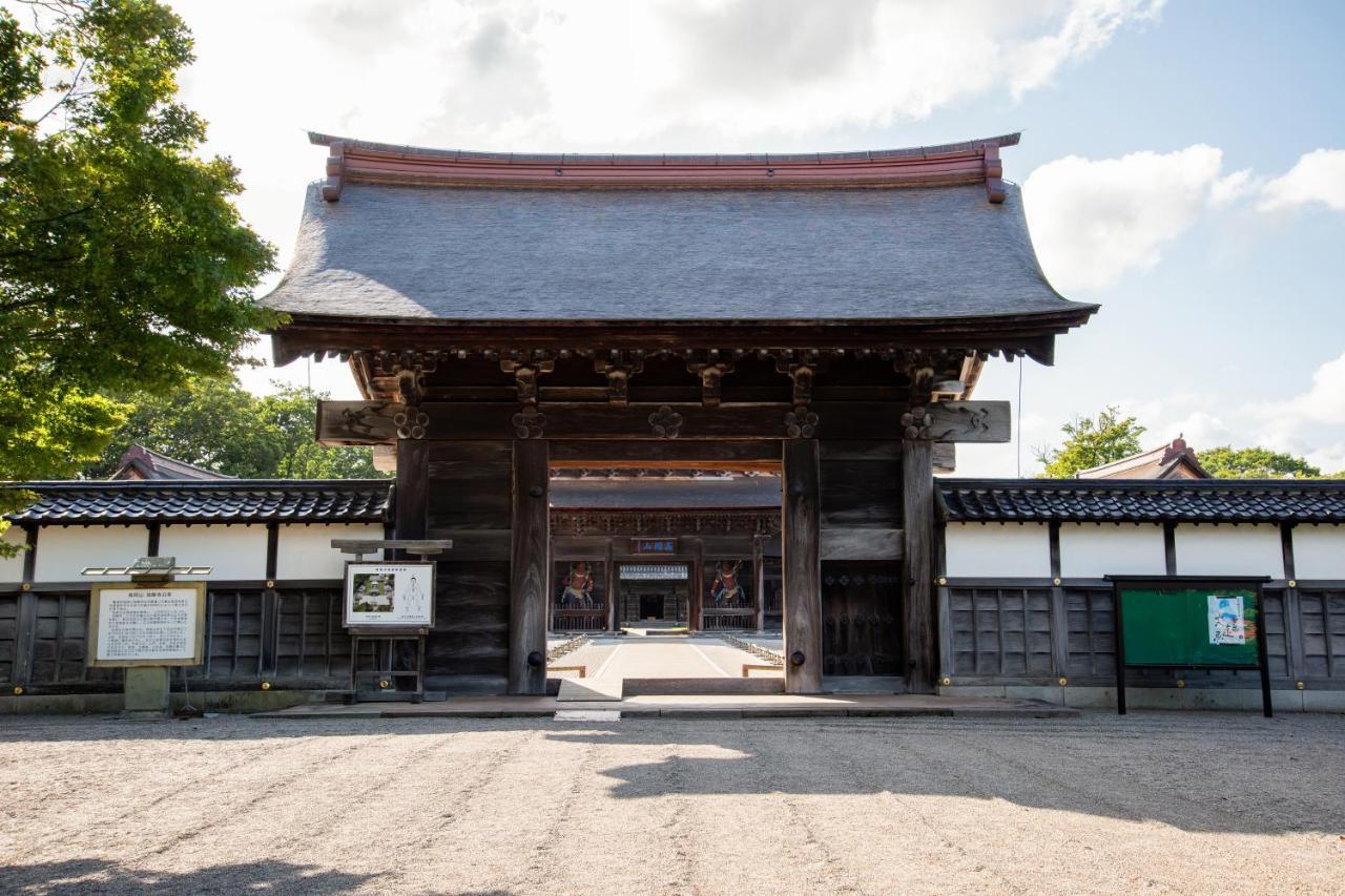 Kadokyu Ryokan Takaoka Ngoại thất bức ảnh